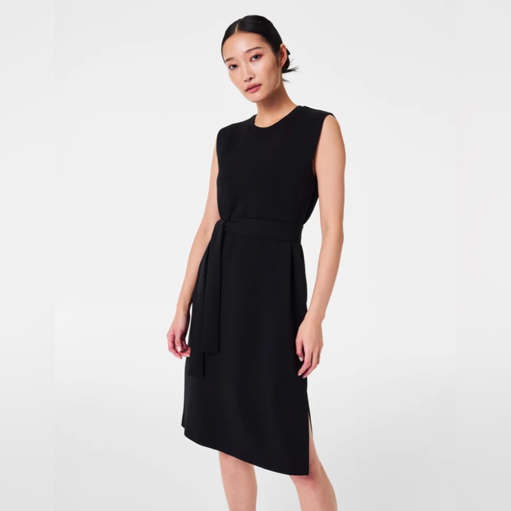 NWT SPANX Air Essentials Sleevelesss Dress size M
